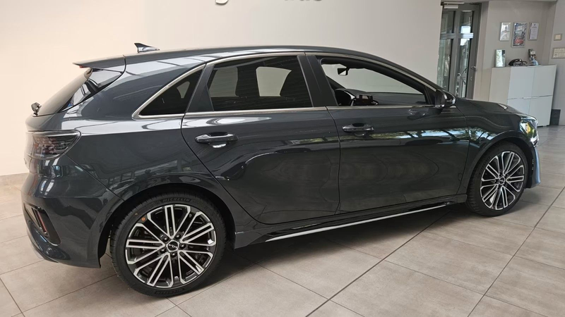 Kia Ceed / cee'd Ceed GT Line Performance+Technologie Paket JBL — photo 6