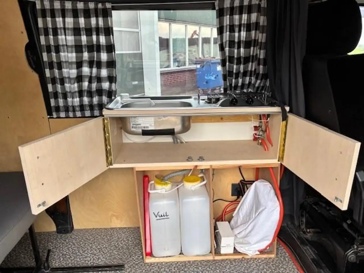 Volkswagen Camper 2.5 TDI 65 KW lange wielbasis/ hefdak verni, foto 8