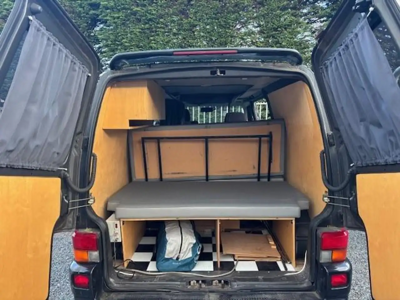 Volkswagen Camper 2.5 TDI 65 KW lange wielbasis/ hefdak verni, foto 10