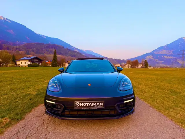 Porsche Panamera 4 E-Hybrid Sportauspuff. PDLS ACC Luft BOSE Pano Ansicht 11