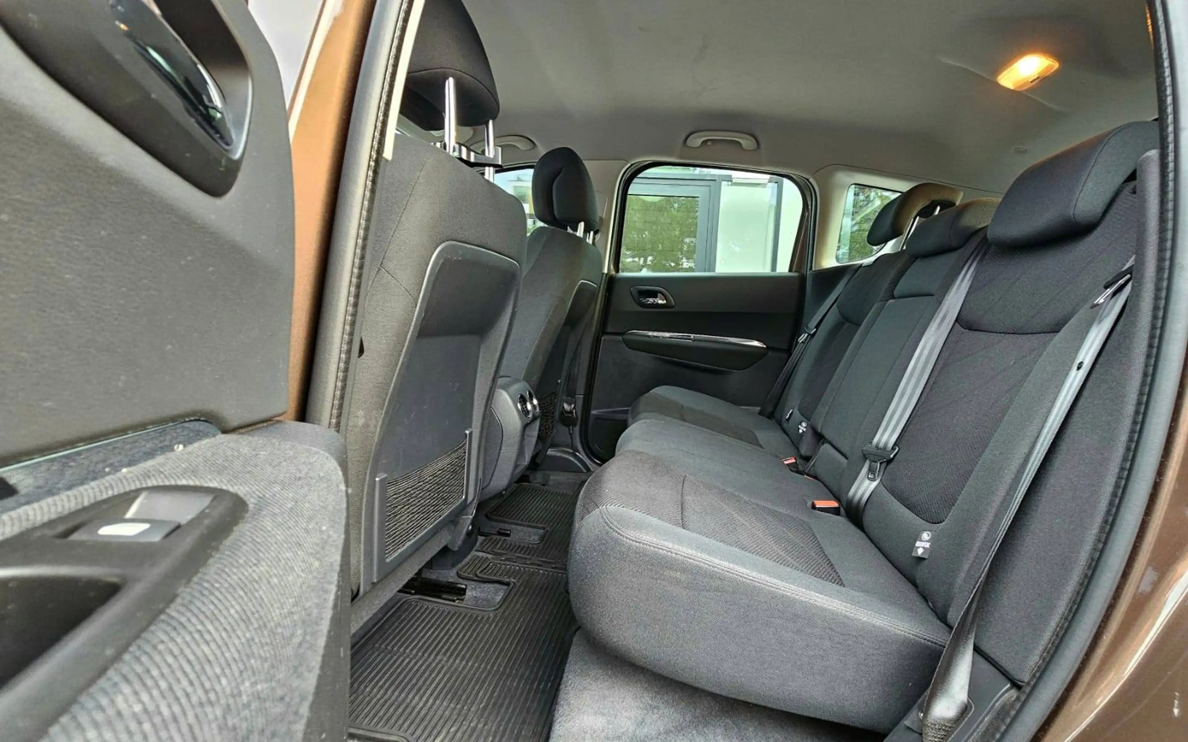 Peugeot 3008 3008 1,6 BlueHDi 120 S&S Active""Zahnriemen und Wasserpumpe Neu""Neues Pickerl""Neues Service" — photo 14