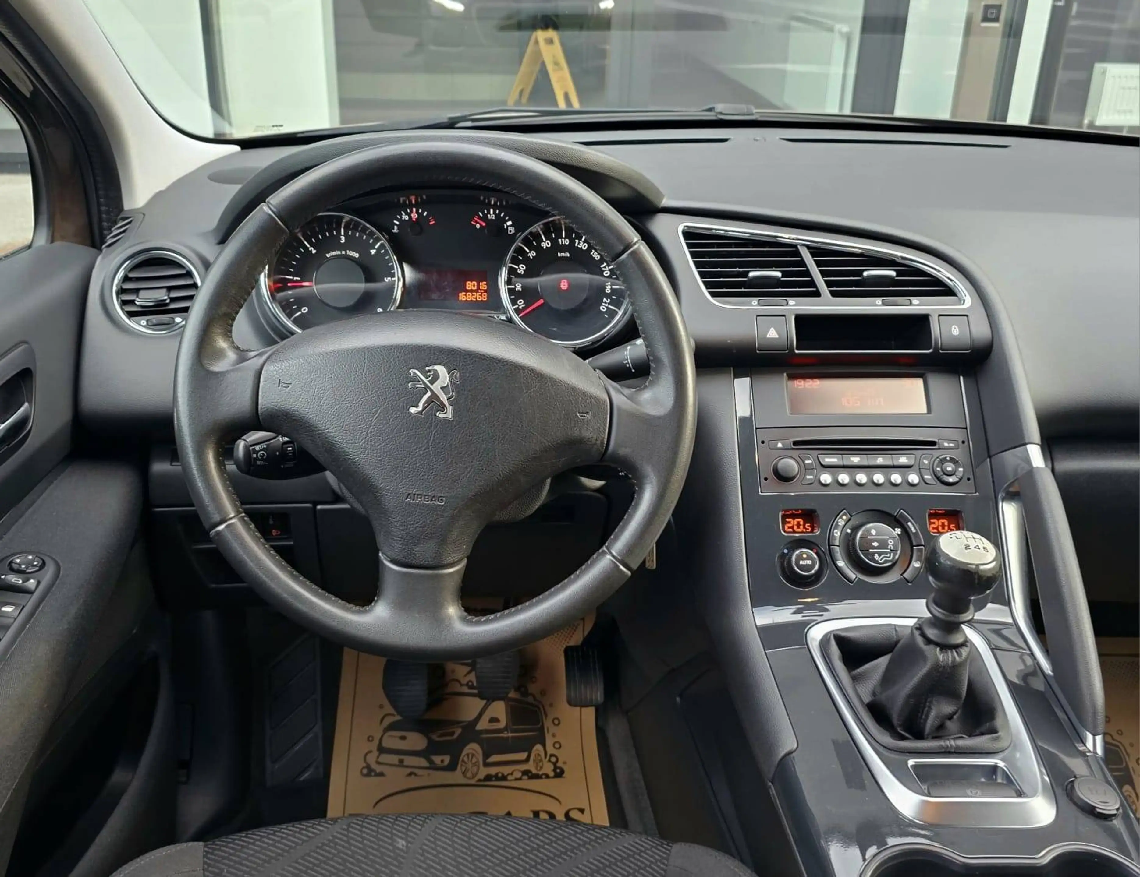 Peugeot 3008 3008 1,6 BlueHDi 120 S&S Active""Zahnriemen und Wasserpumpe Neu""Neues Pickerl""Neues Service" — photo 9