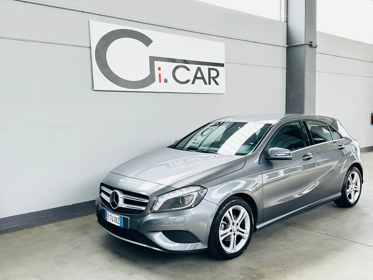Mercedes-Benz A 180