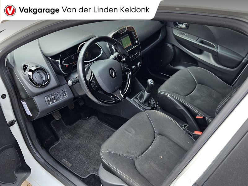 Renault Clio 0.9 TCe Expression — photo 7