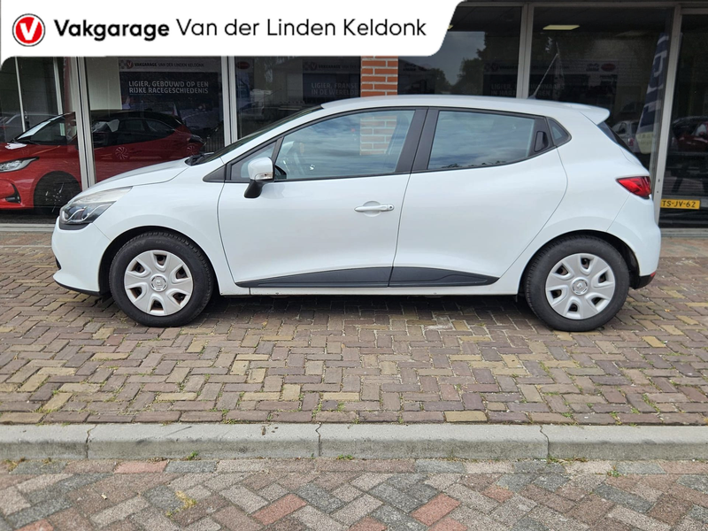 Renault Clio 0.9 TCe Expression — photo 2