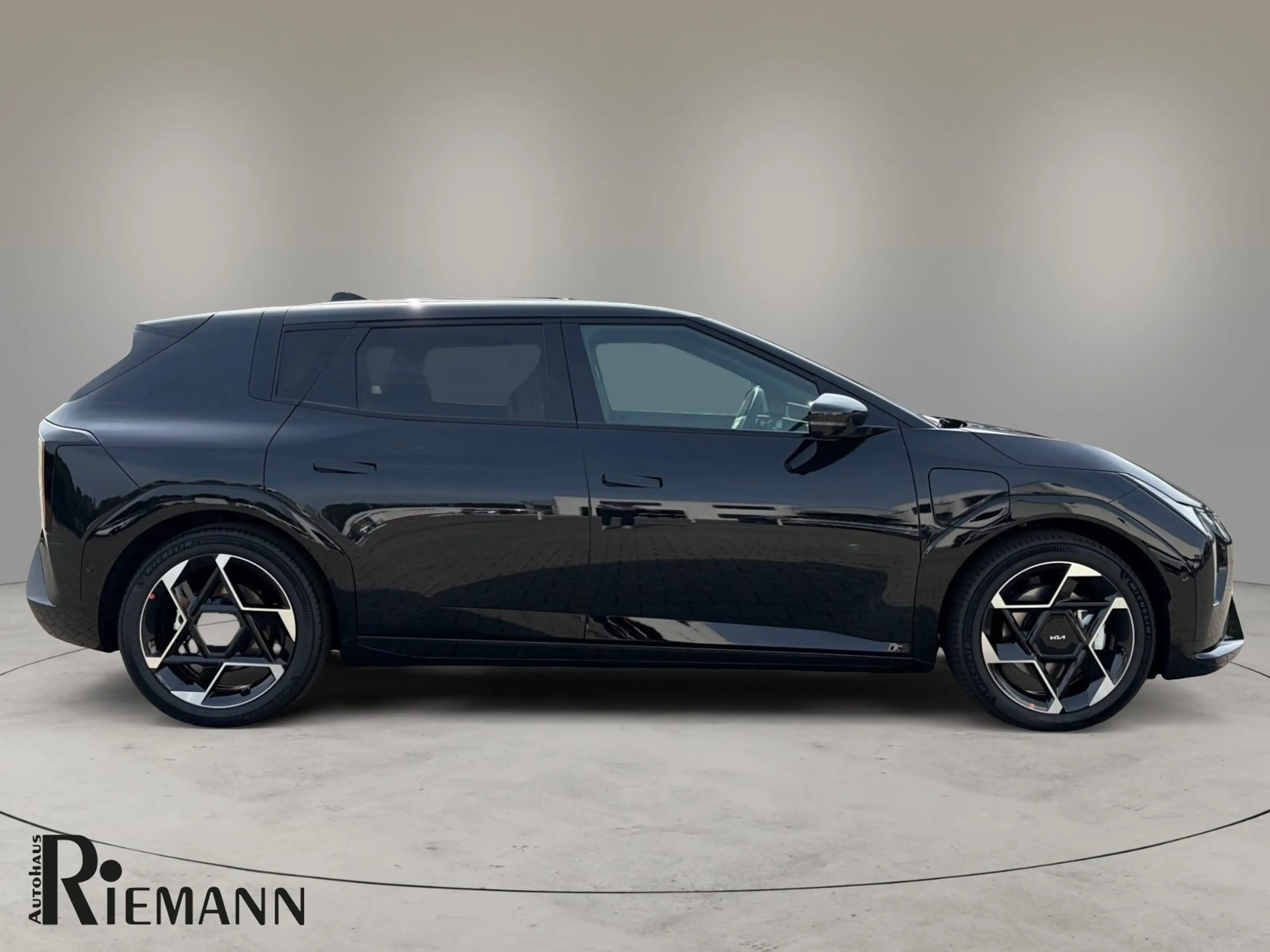 Kia EV4 81,4-kWh GT-Line + DriveWise-Park-Paket — photo 5