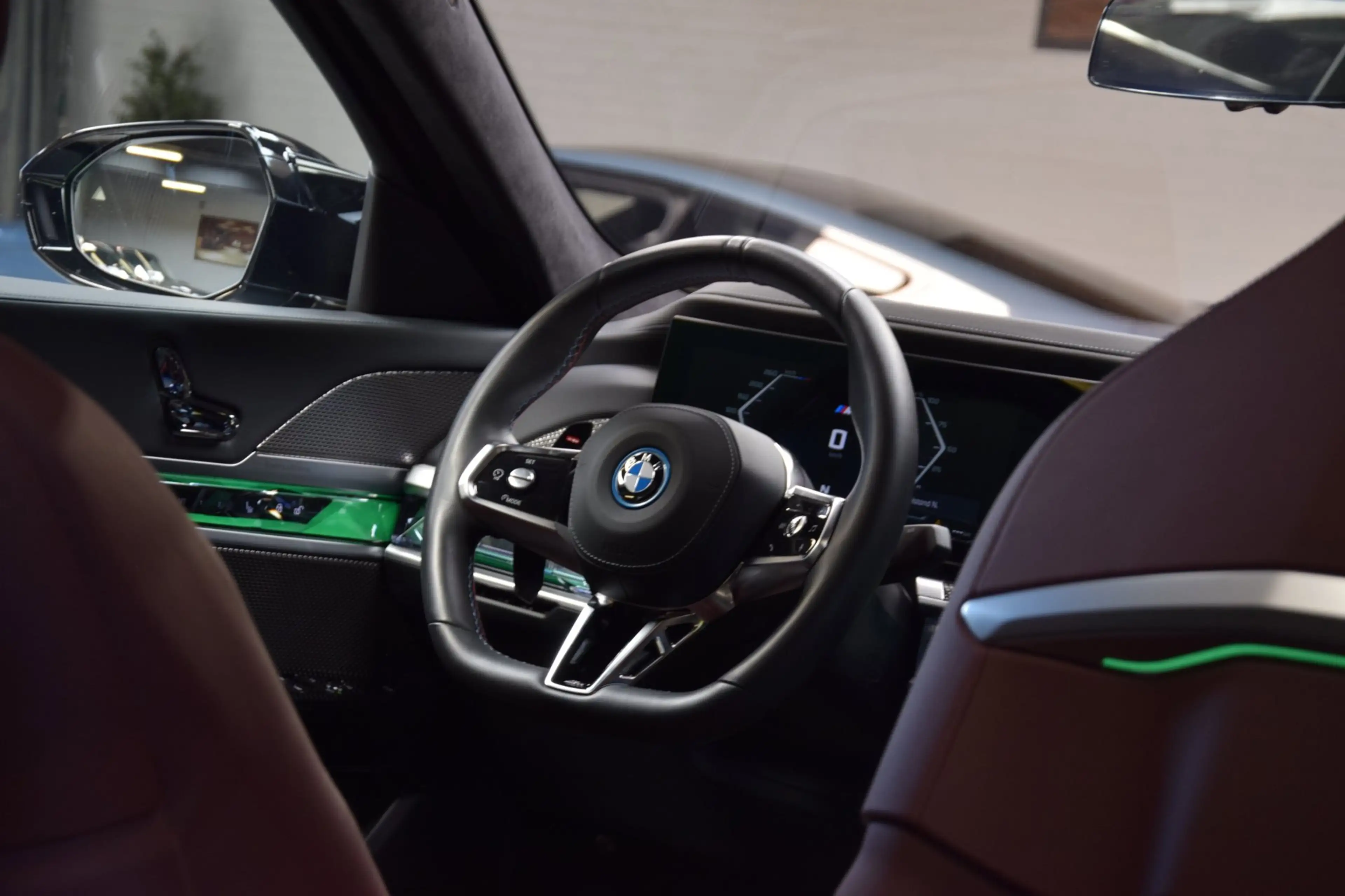 BMW 760 7-serie M760e xDrive Navi|Massage|Theater Screen|A — photo 27