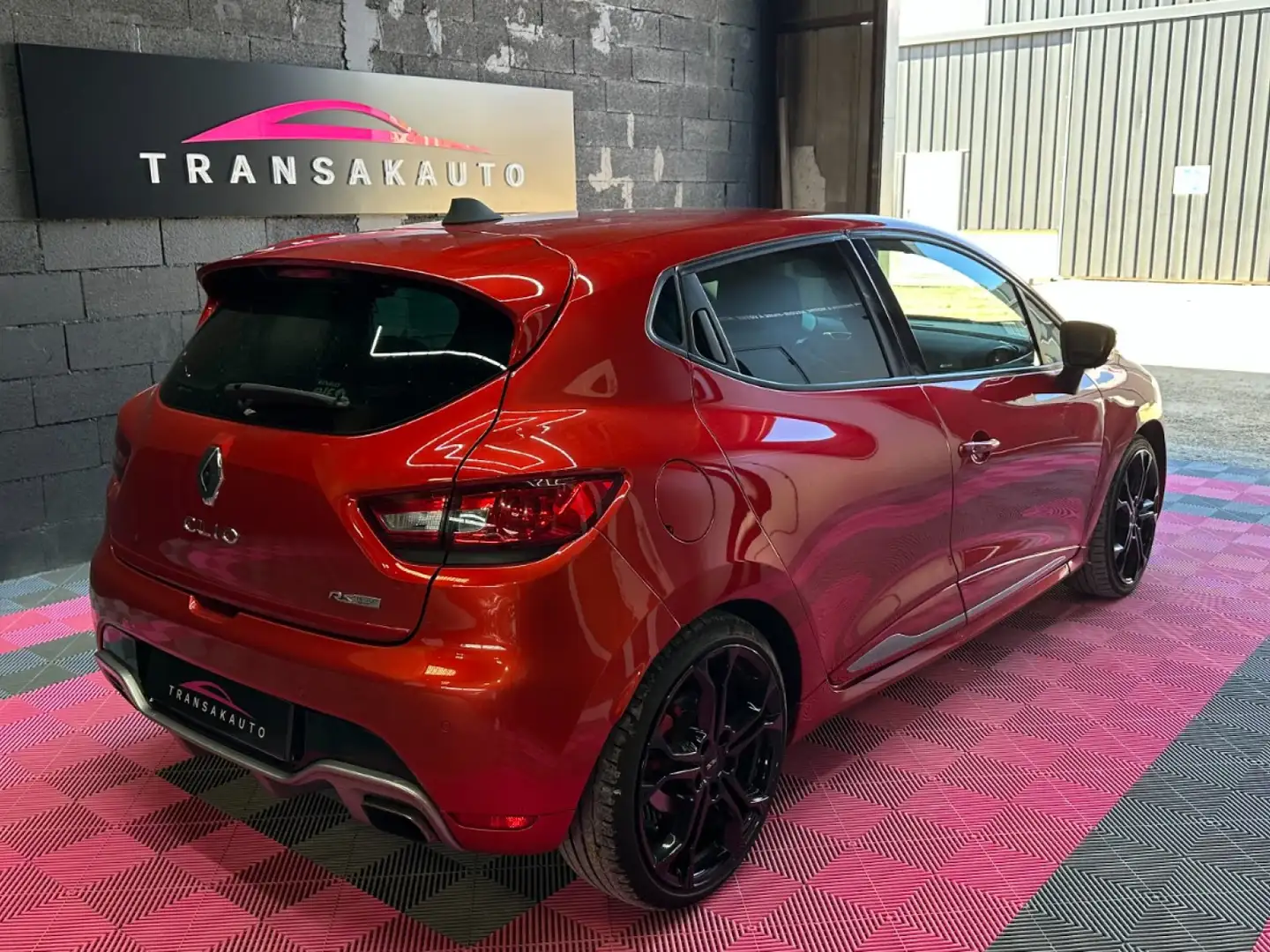 Renault Clio Clio IV 1.6 Turbo 200 RS EDC Rot - 2