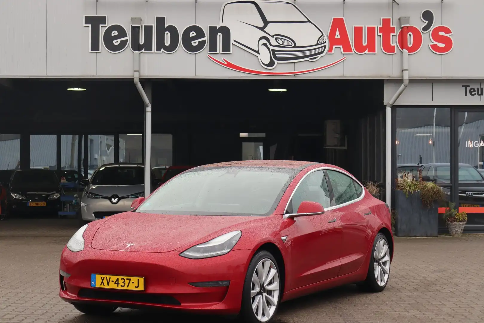 Tesla Model 3 Long Range AWD 75 kWh SOH 87,7%, Autopilot compute Rot - 1