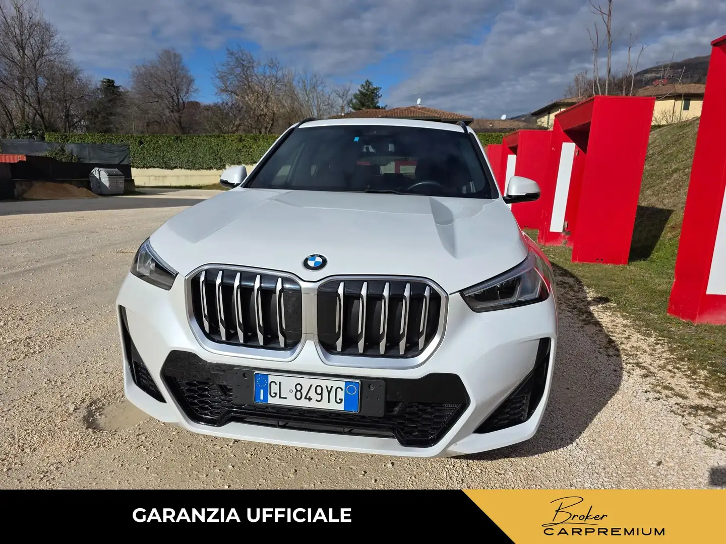 BMW X1 sdrive18d MSport auto Weiß - 2