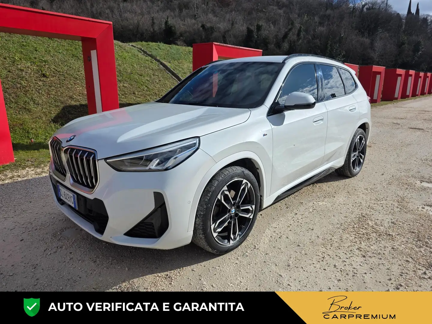 BMW X1 sdrive18d MSport auto Weiß - 1