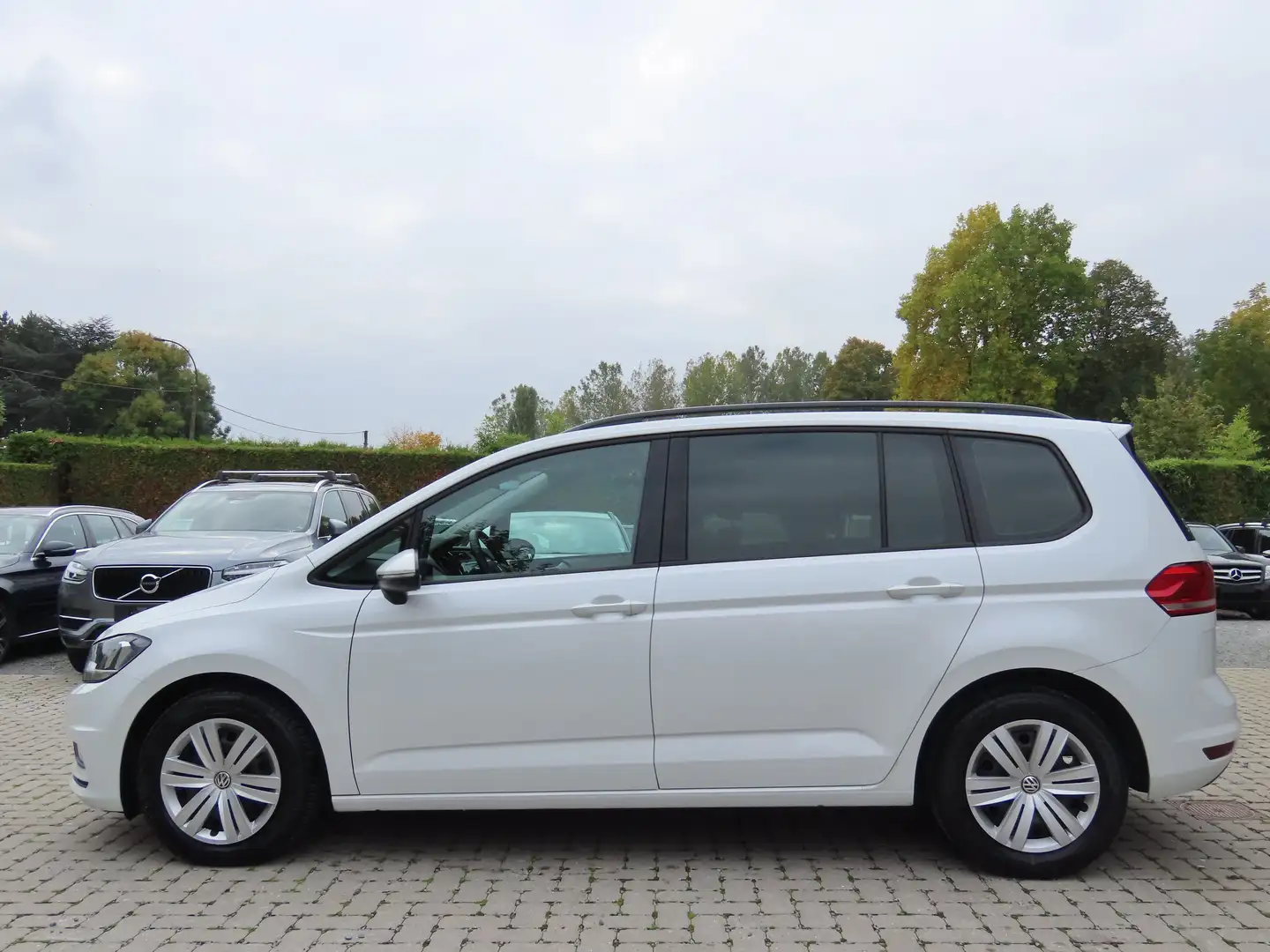 Volkswagen Touran Touran 2.0 TDI SCR DSG Comfortline16079eur+BTW/TVA Weiß - 2
