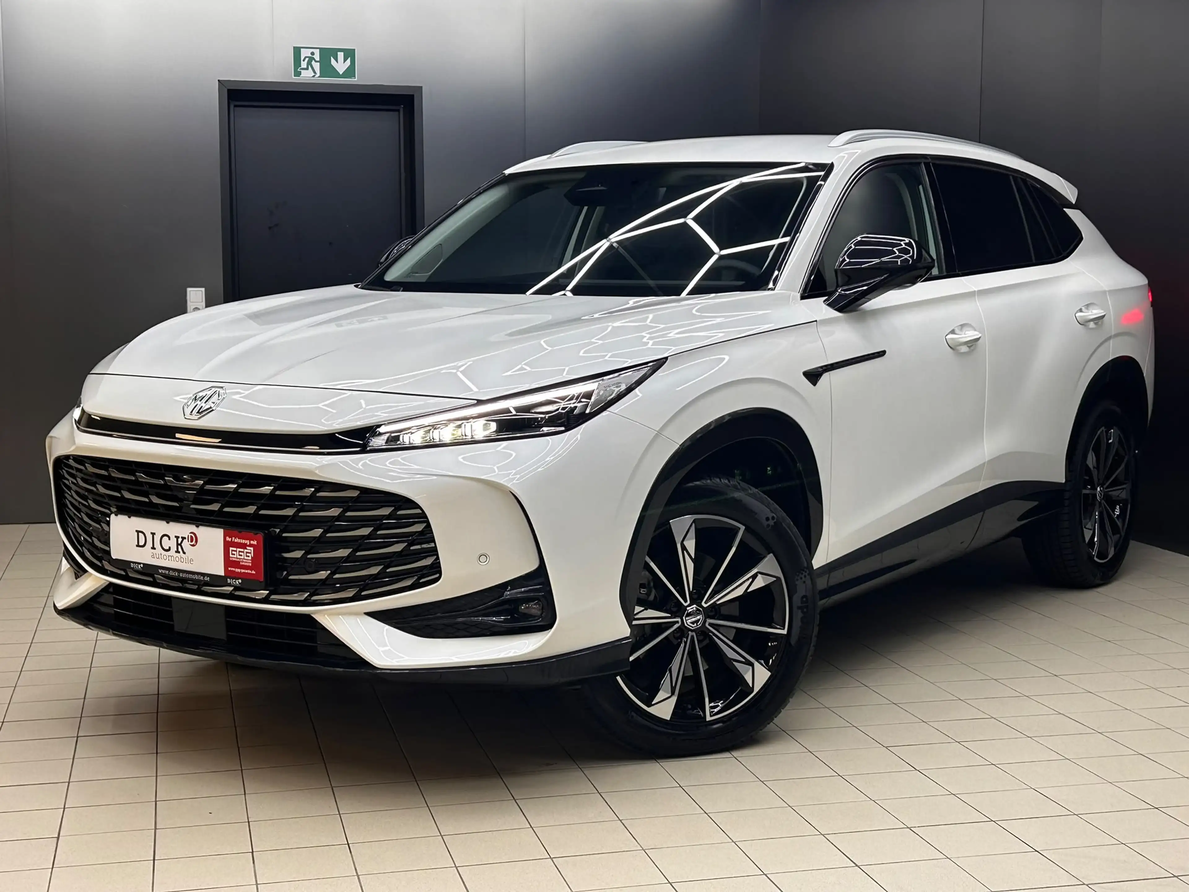 MG HS 1.5 TGDI Luxury >NAV+360+VIRTU+ACC+LEDER+SHZ+ — photo 3