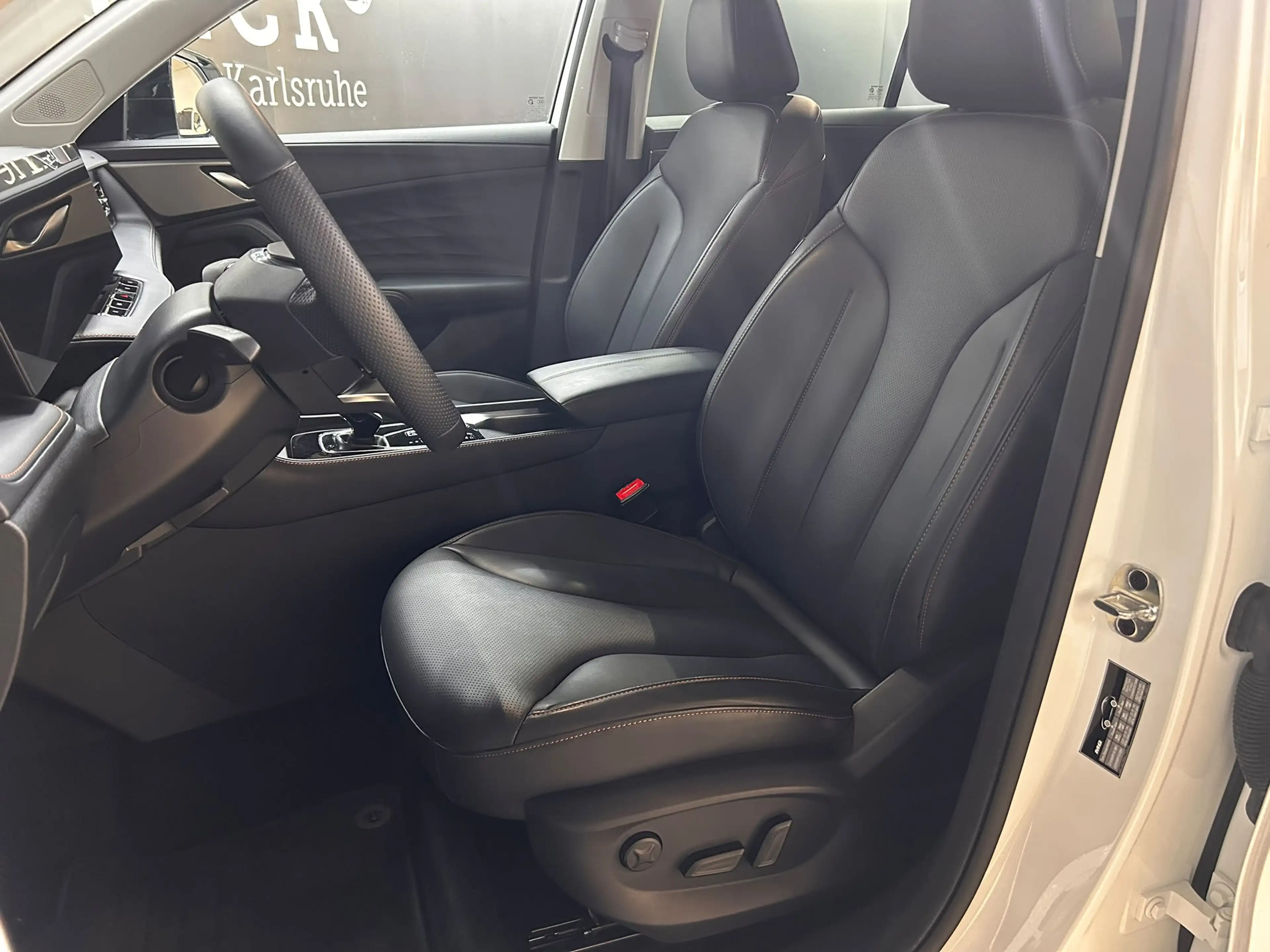MG HS 1.5 TGDI Luxury >NAV+360+VIRTU+ACC+LEDER+SHZ+ — photo 8