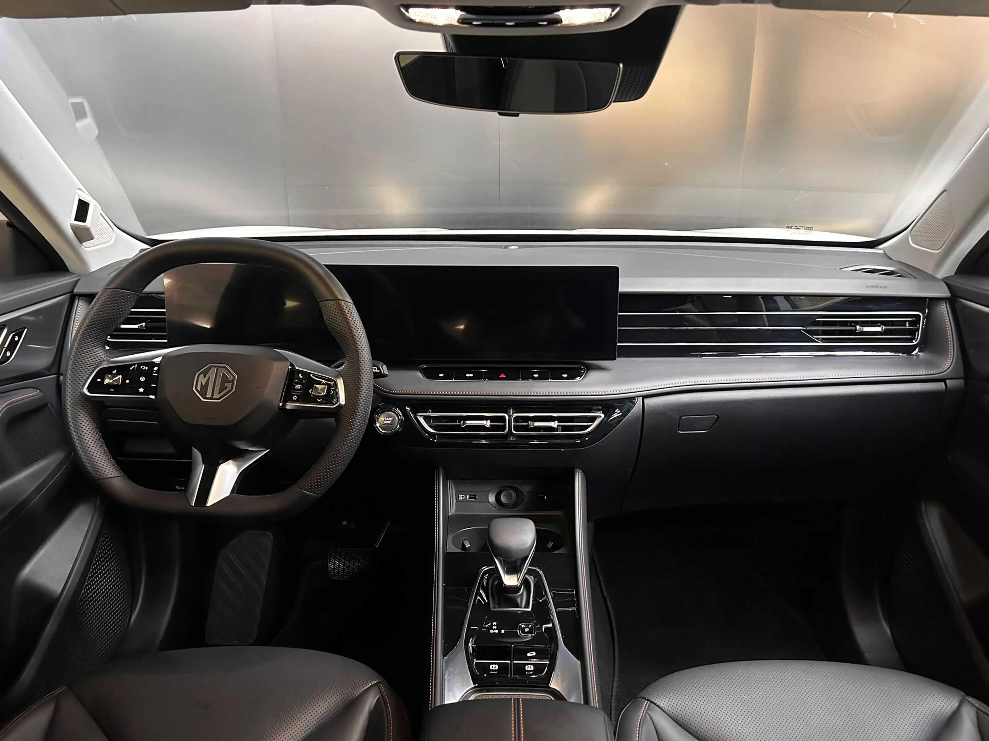 MG HS 1.5 TGDI Luxury >NAV+360+VIRTU+ACC+LEDER+SHZ+ — photo 13
