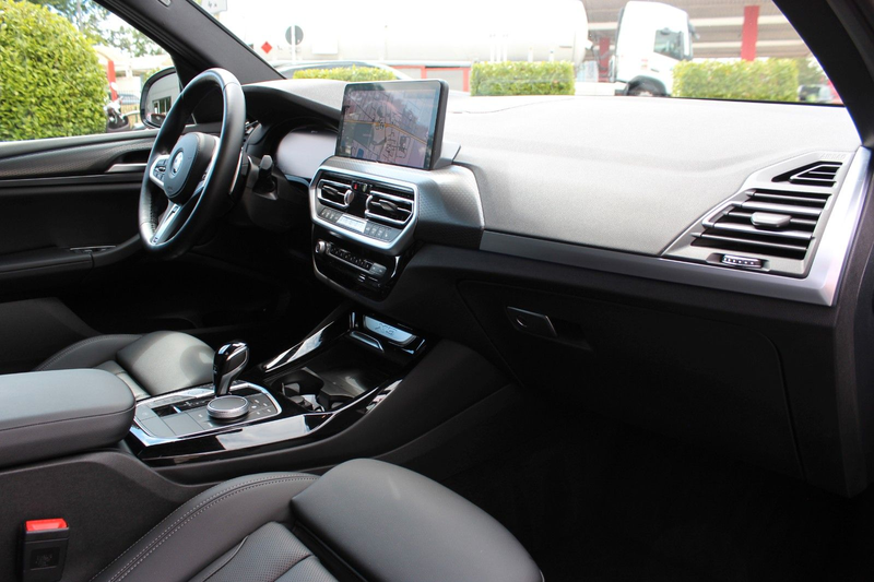 BMW X3 xDrive 30 e M Sportpaket Pano ACC AHK HuD RFK — photo 9