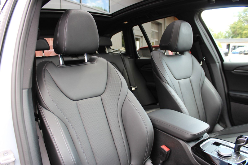BMW X3 xDrive 30 e M Sportpaket Pano ACC AHK HuD RFK — photo 12