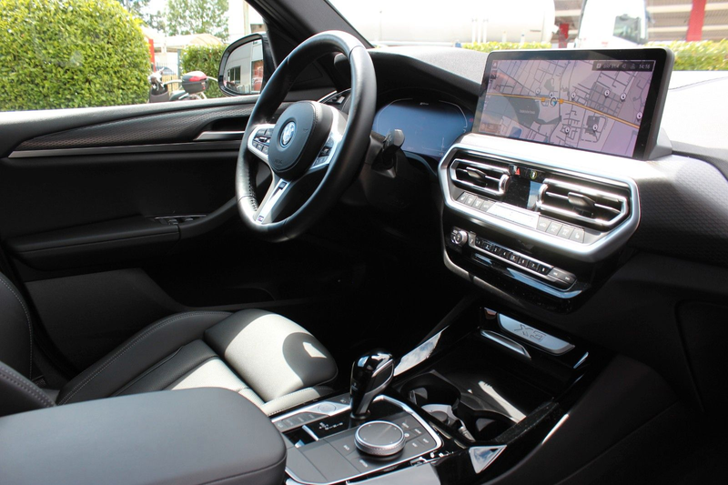 BMW X3 xDrive 30 e M Sportpaket Pano ACC AHK HuD RFK — photo 8