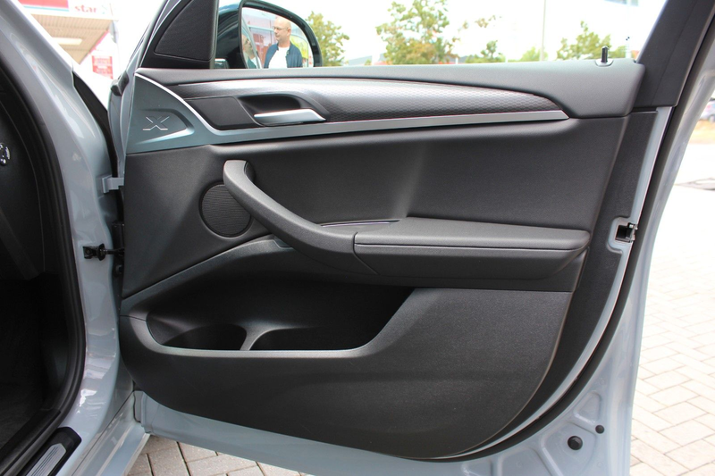 BMW X3 xDrive 30 e M Sportpaket Pano ACC AHK HuD RFK — photo 14