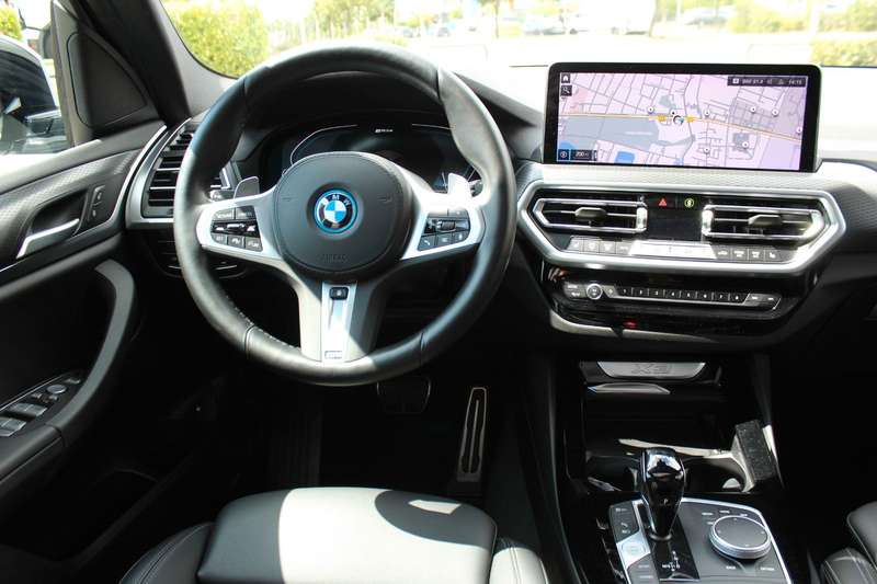 BMW X3 xDrive 30 e M Sportpaket Pano ACC AHK HuD RFK — photo 7