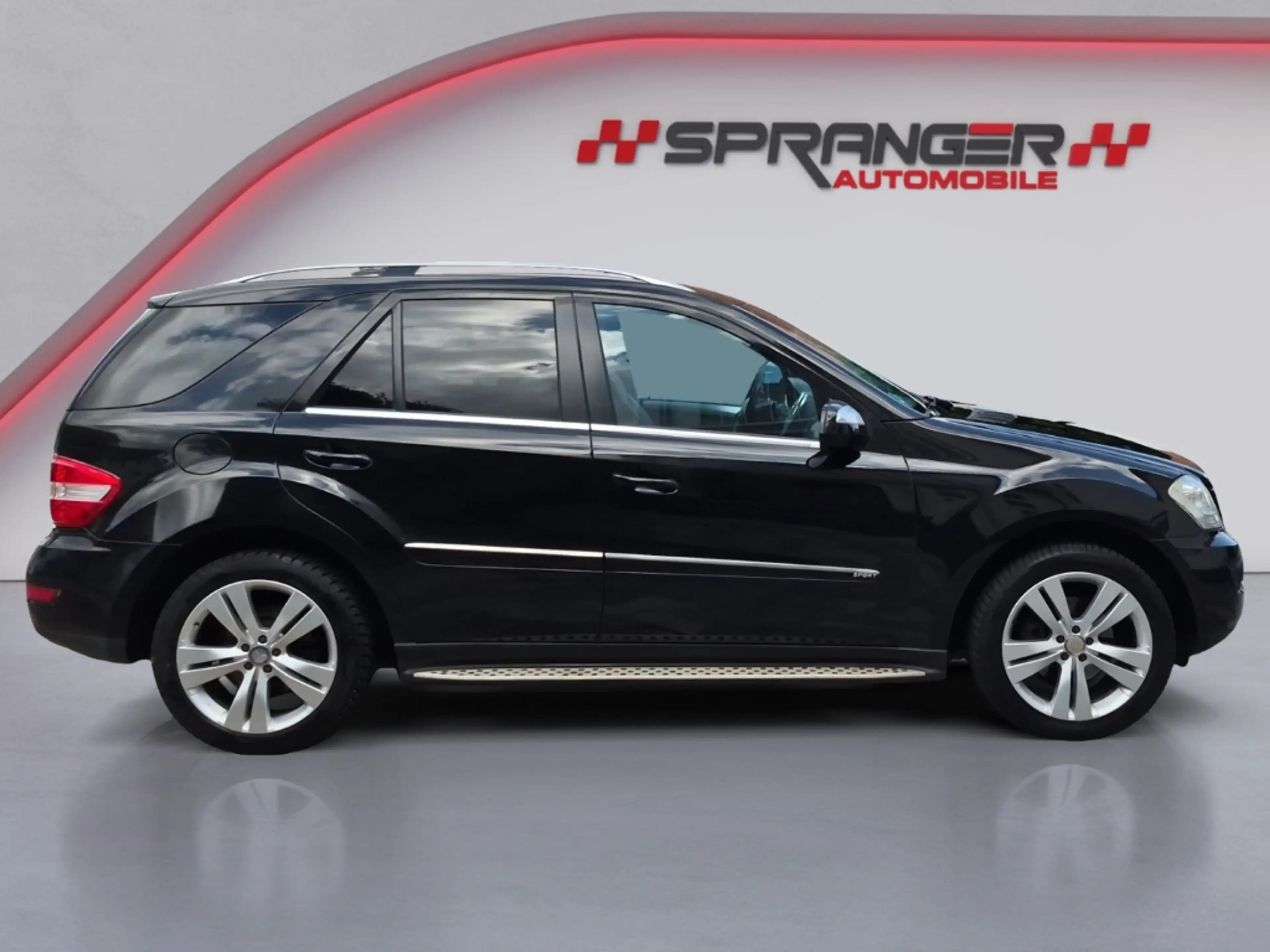 Mercedes-Benz ML 320 CDI 4Matic Sportp. Luftf. AHK Navi Leder Xenon PDC — photo 6