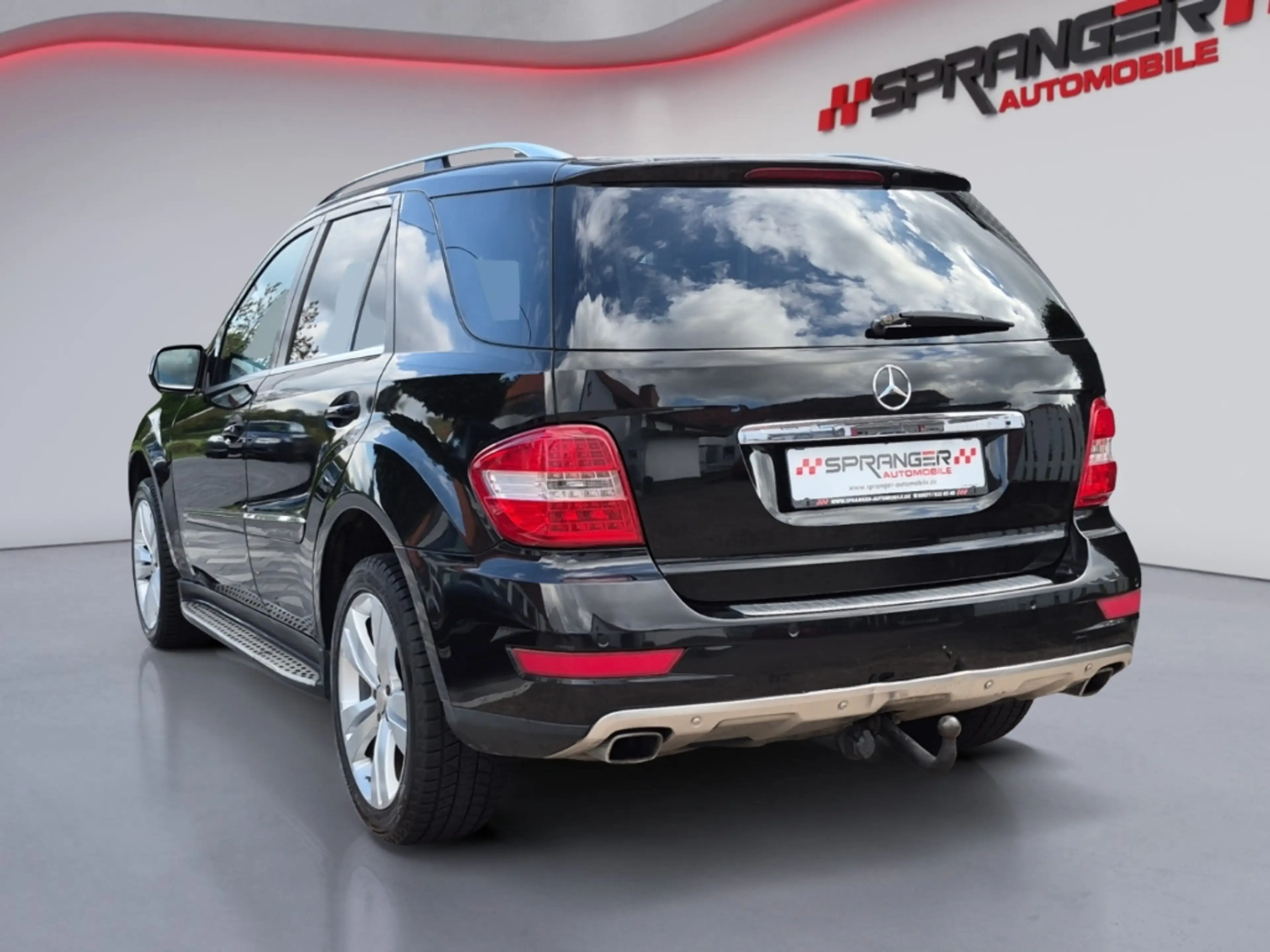 Mercedes-Benz ML 320 CDI 4Matic Sportp. Luftf. AHK Navi Leder Xenon PDC — photo 3