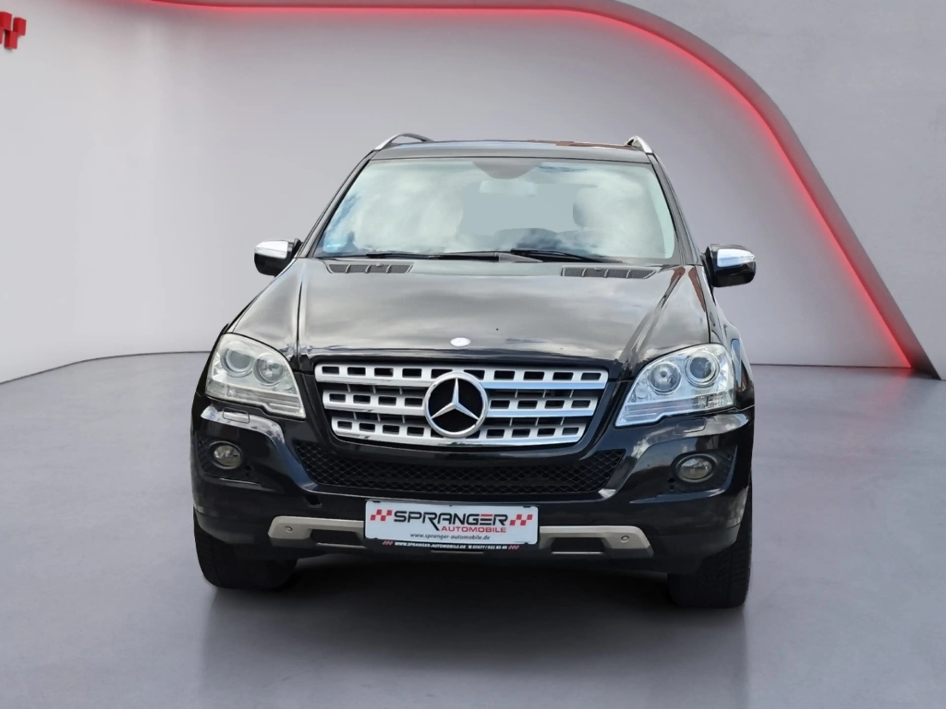 Mercedes-Benz ML 320 CDI 4Matic Sportp. Luftf. AHK Navi Leder Xenon PDC — photo 8