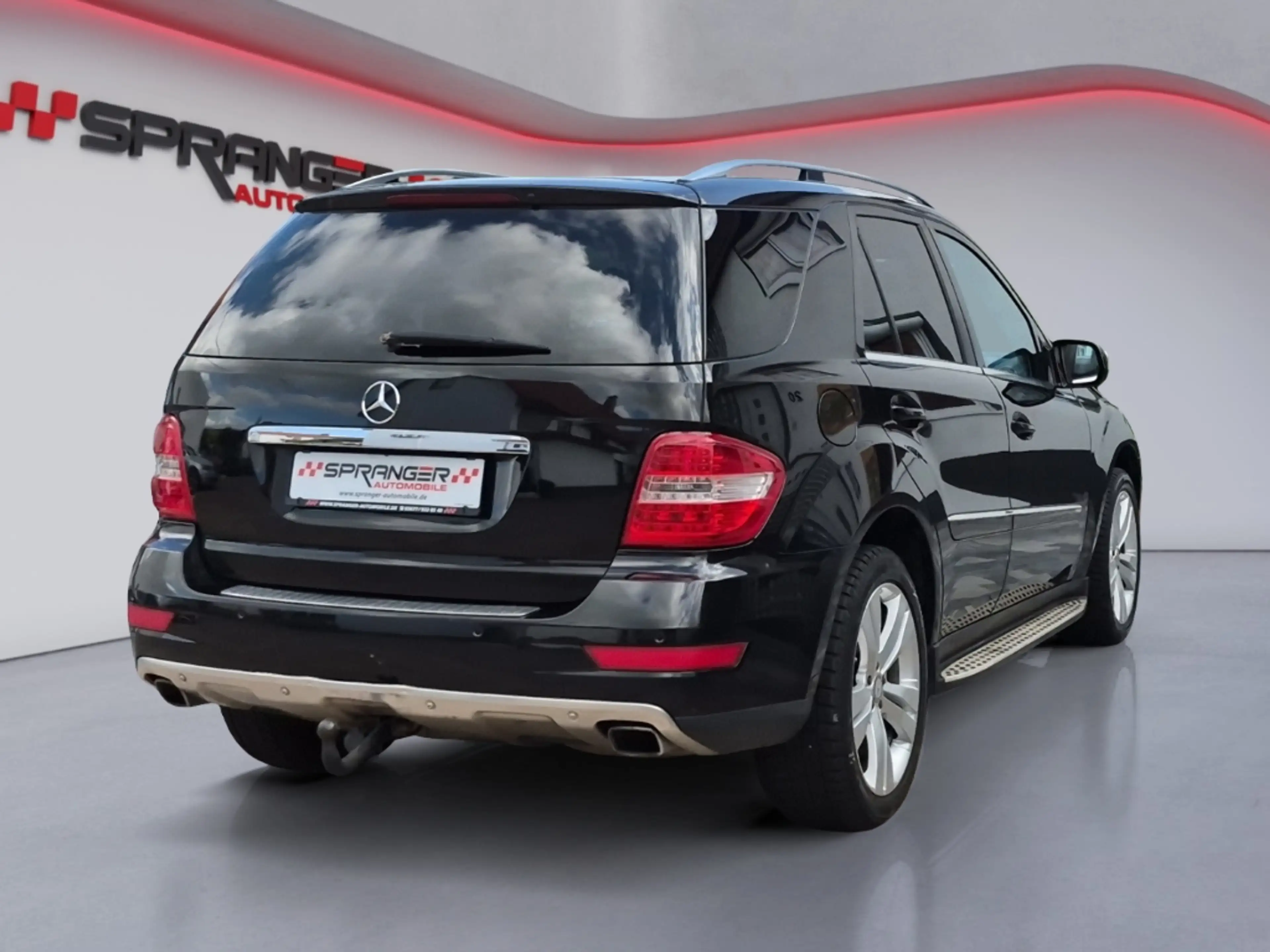 Mercedes-Benz ML 320 CDI 4Matic Sportp. Luftf. AHK Navi Leder Xenon PDC — photo 5