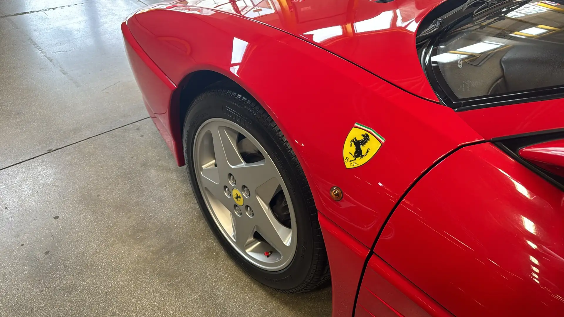 Ferrari 348 TB 3.4 300cv CAVALLINO NERO Rojo - 2