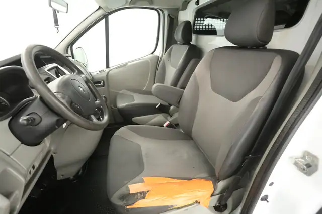 Renault Trafic view 8
