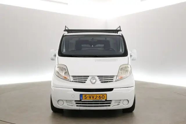 Renault Trafic view 6
