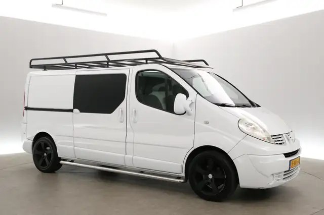Renault Trafic view 5