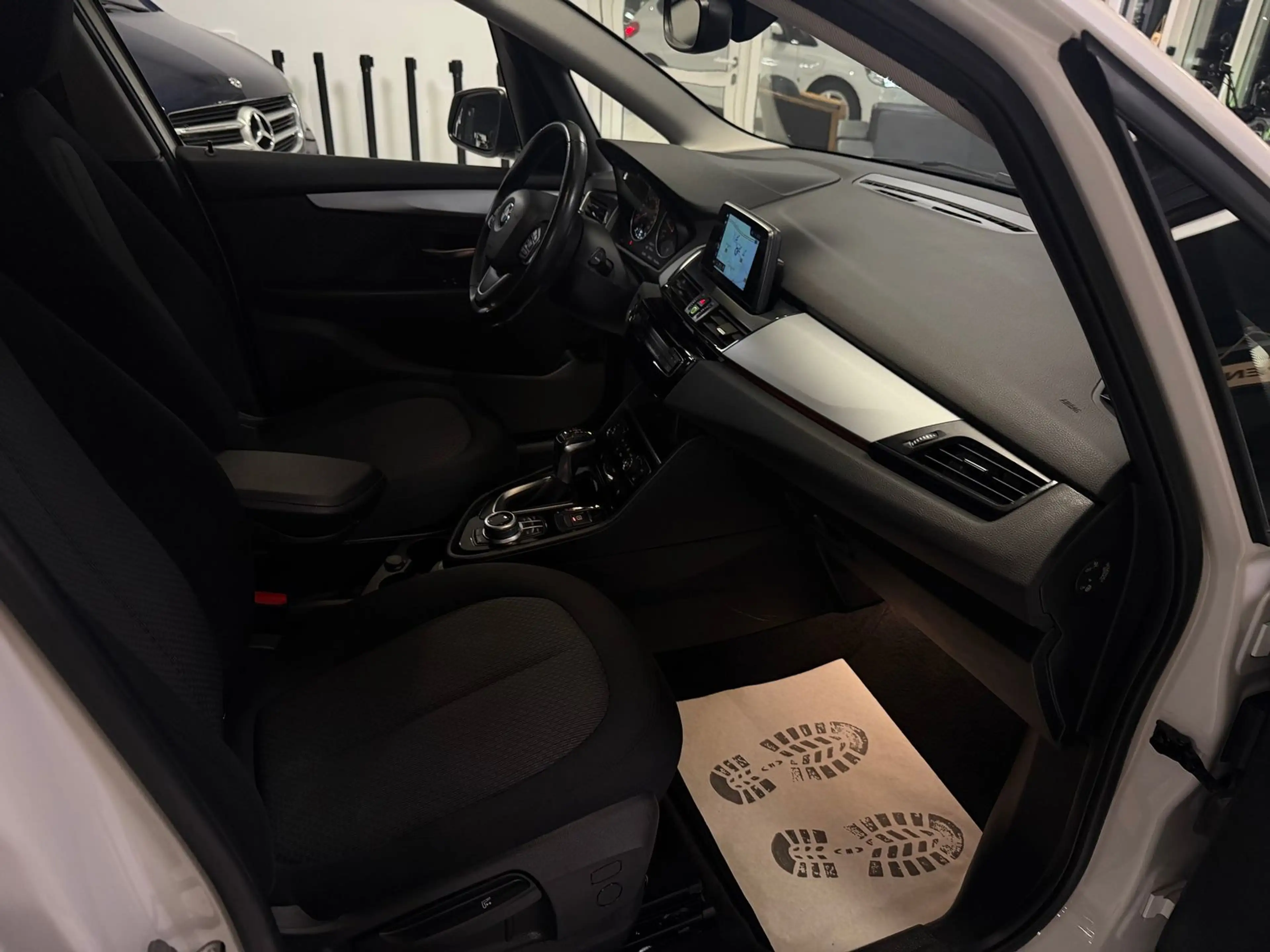 BMW 225 BMW 225xe iPerformance 94,4% LED Navi PDC SHZ — photo 19