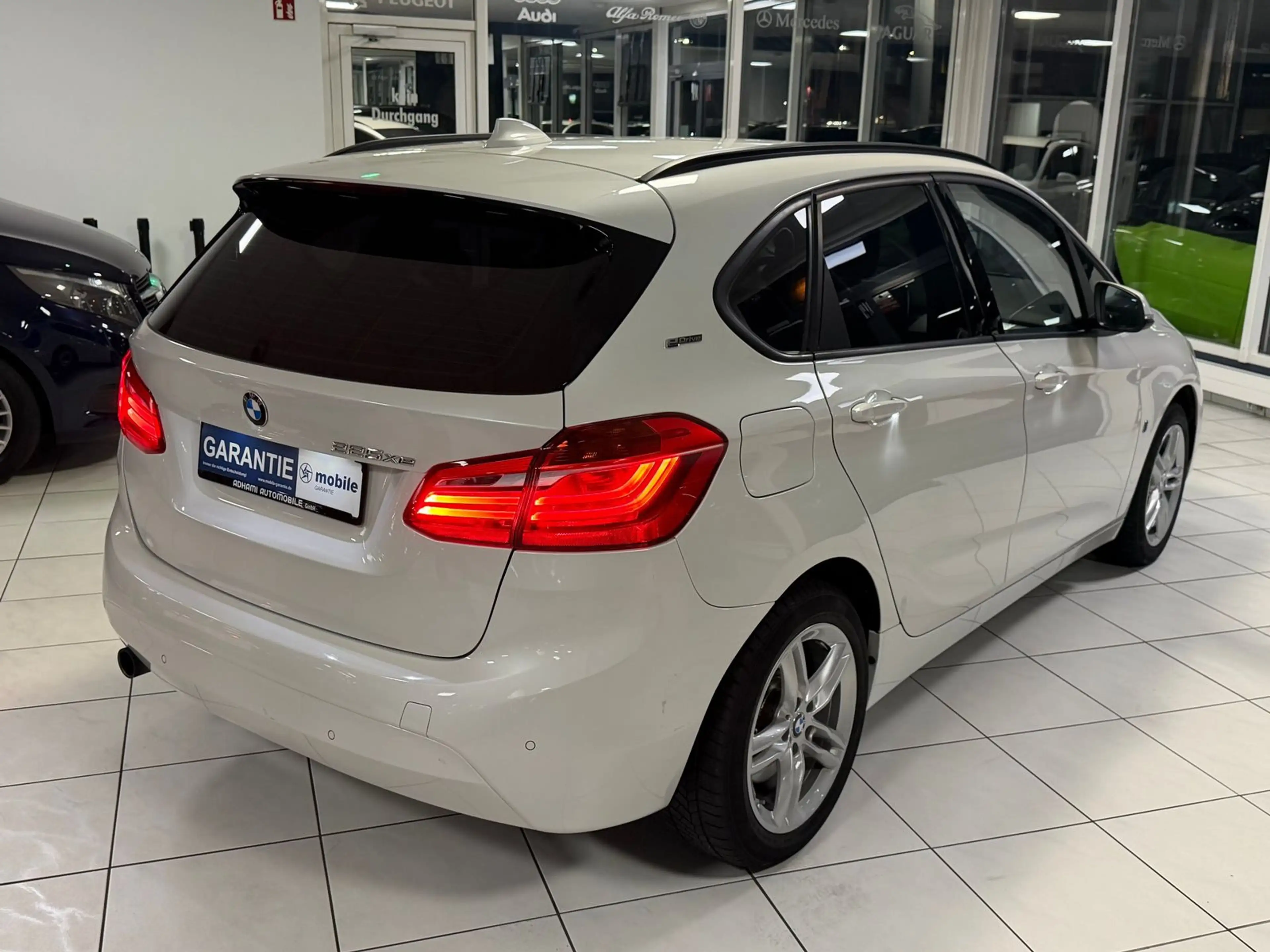 BMW 225 BMW 225xe iPerformance 94,4% LED Navi PDC SHZ — photo 5