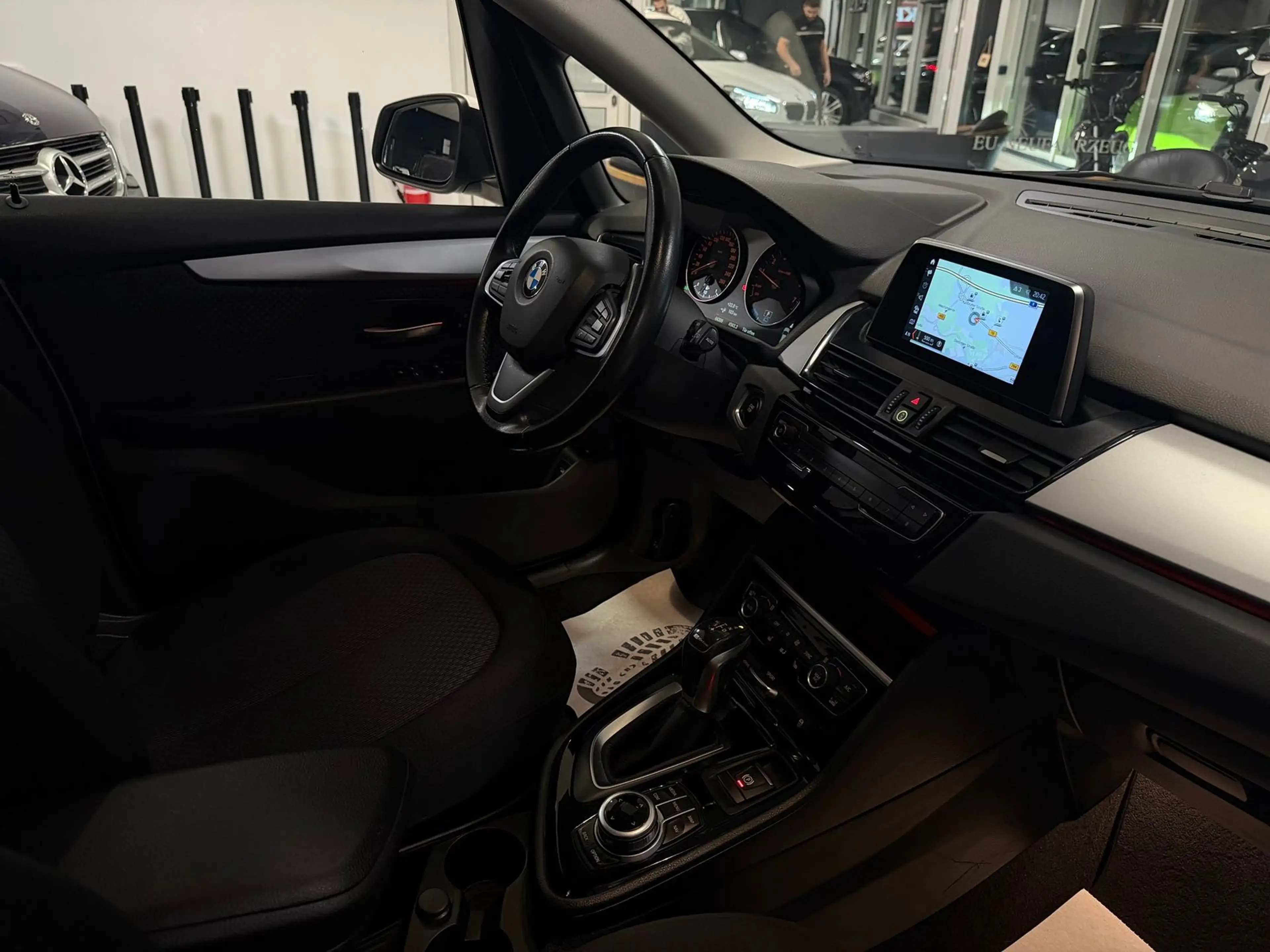 BMW 225 BMW 225xe iPerformance 94,4% LED Navi PDC SHZ — photo 17