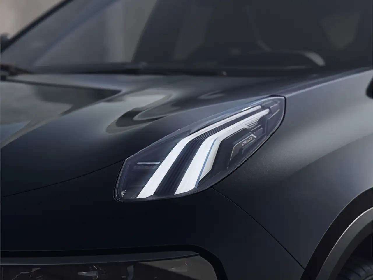 Lynk & Co 01