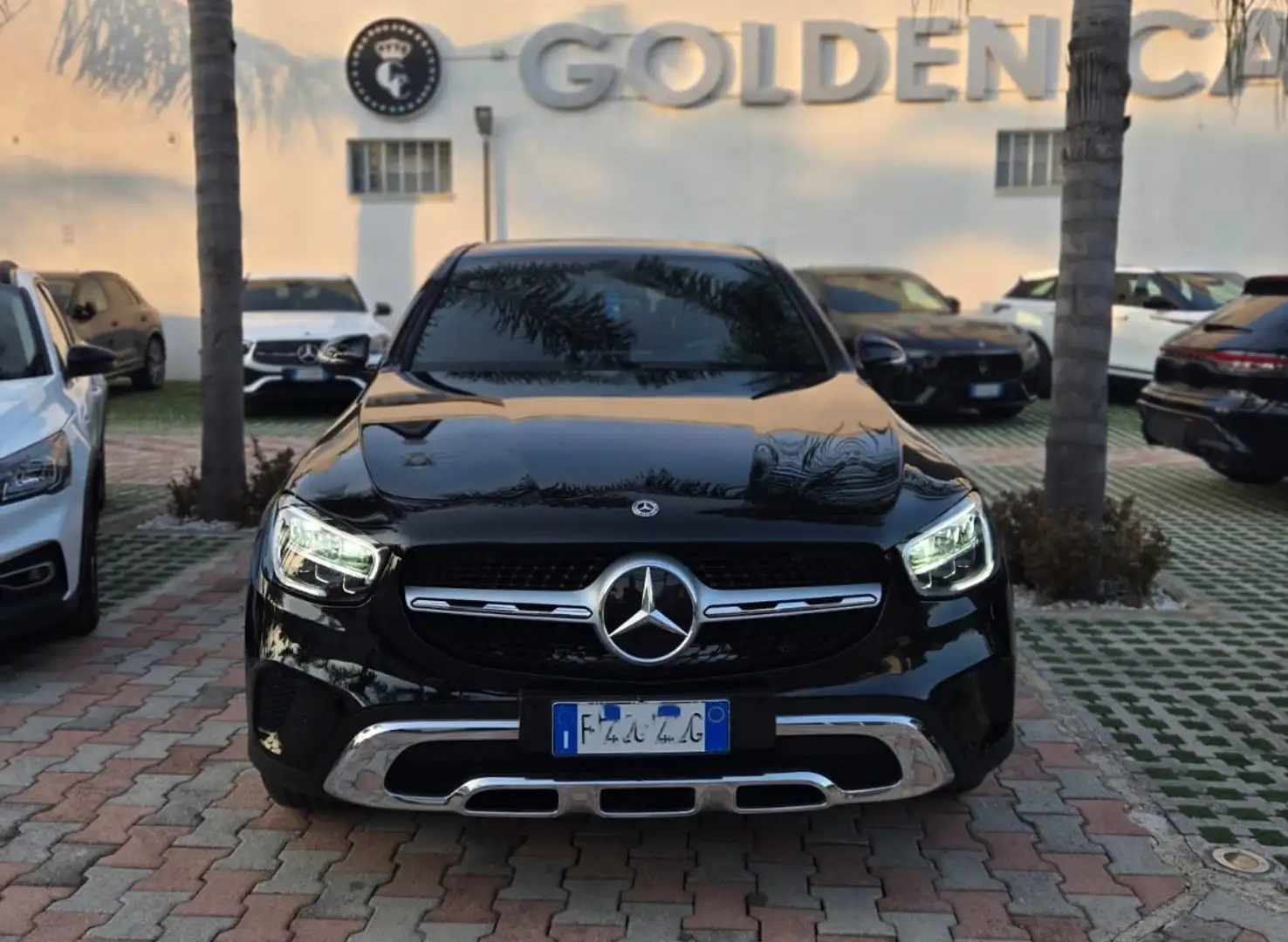 Mercedes-Benz GLC 220 Coupe 220 d 194CV Premium Sport 4matic auto Nero - 2