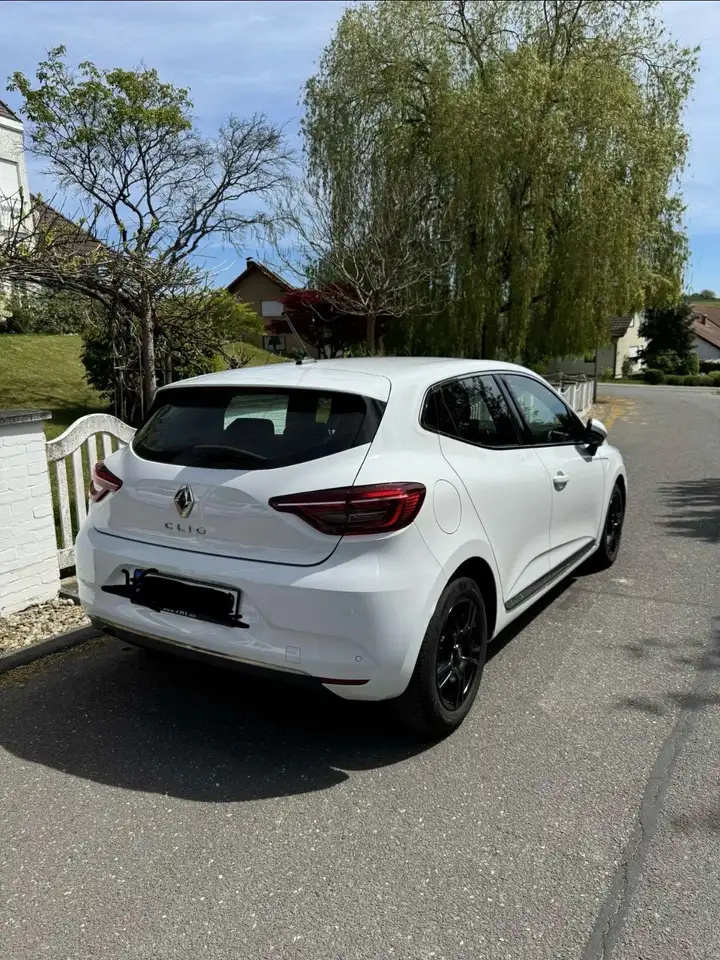 Renault Clio TCe 100 Intens