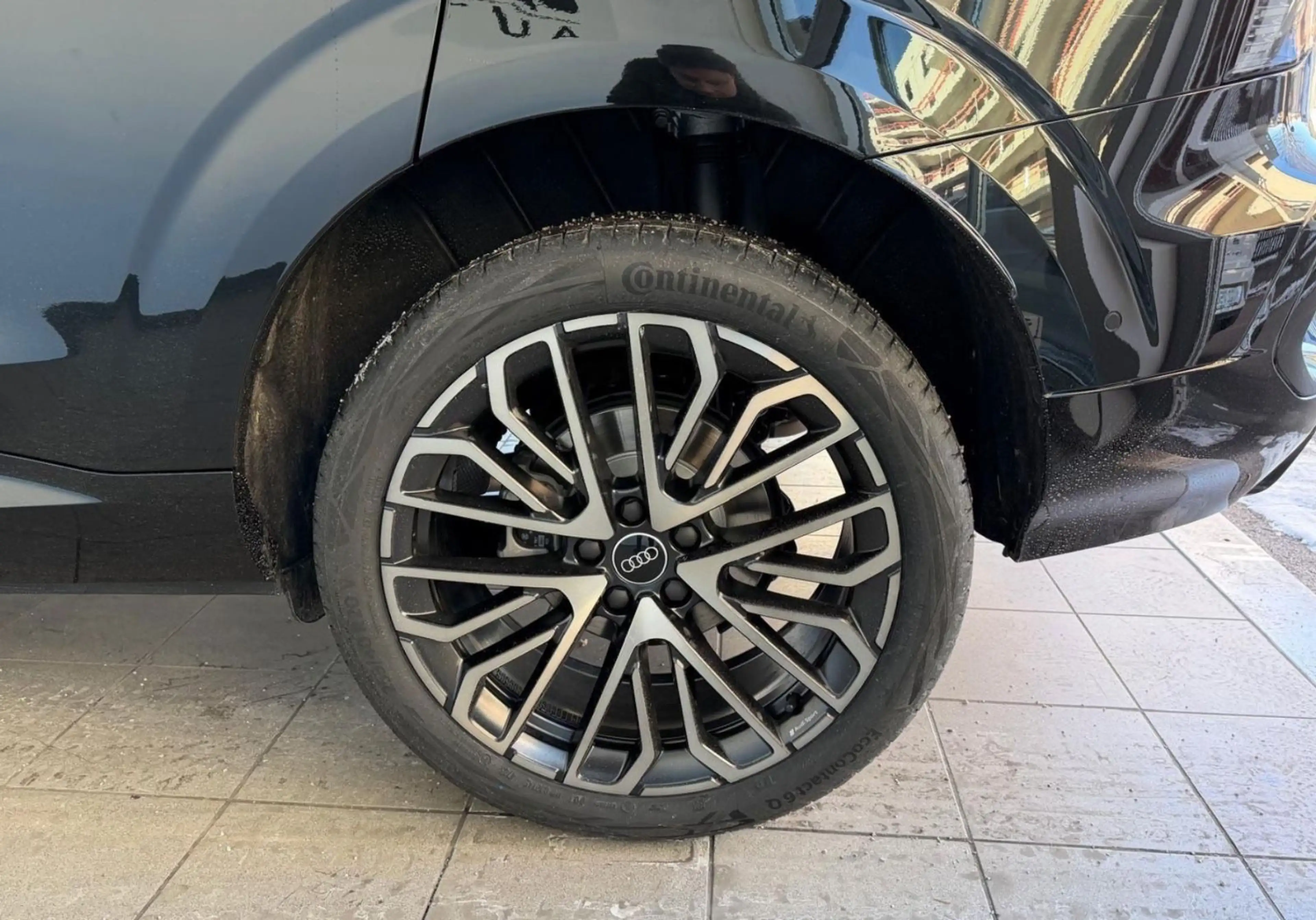 Audi Q3 quattro SPORTBACK 142 kW/sw-sw/MMIpr/Tech+/20 — photo 8
