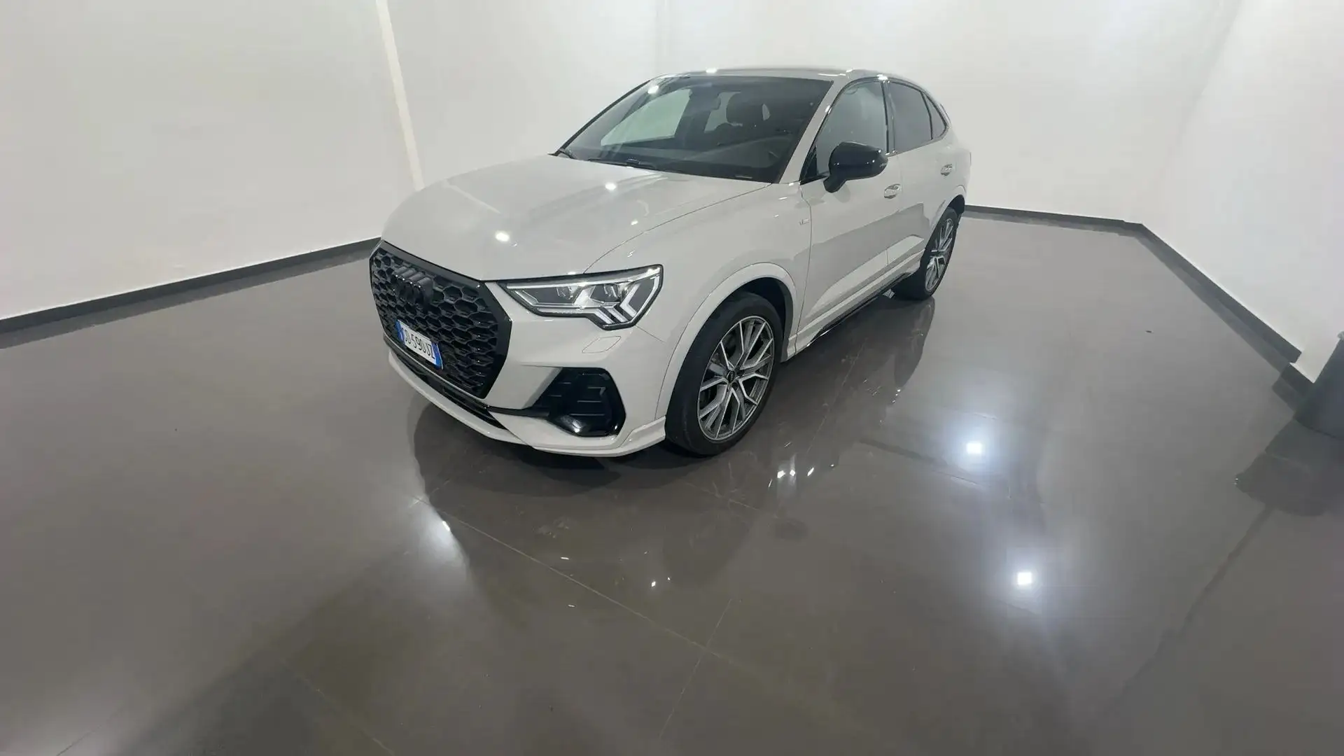 Audi Q3 Q3 Sportback 40 TDI quattro S line S-Tro Argento - 1