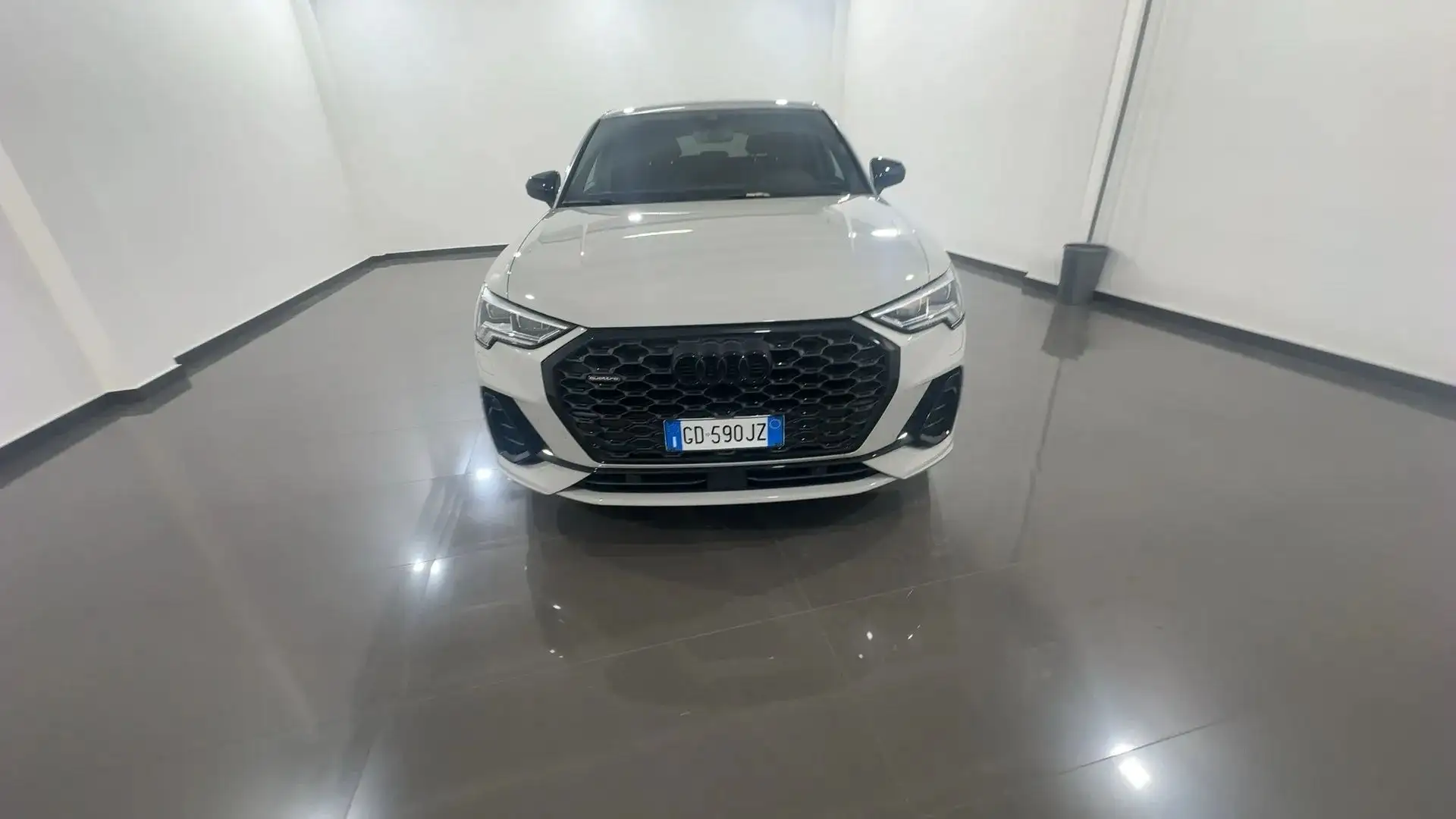 Audi Q3 Q3 Sportback 40 TDI quattro S line S-Tro Argento - 2