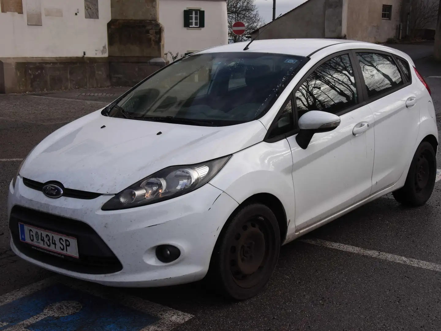 Ford Fiesta Fiesta Trend 1,25 Trend Weiß - 2