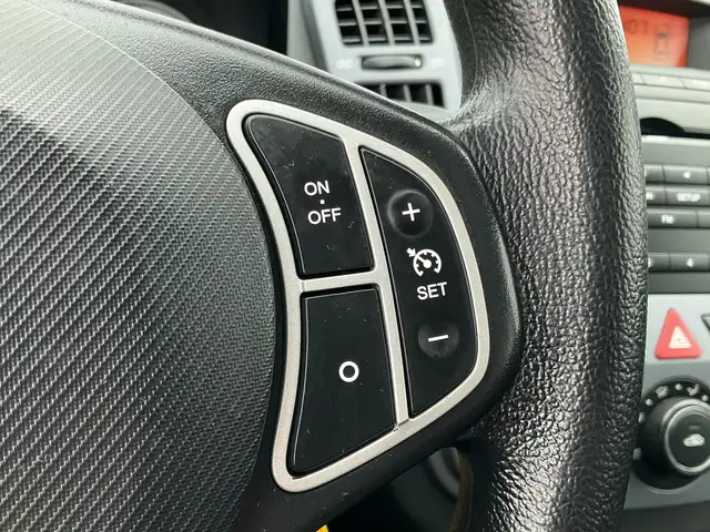 Kia Ceed view 10