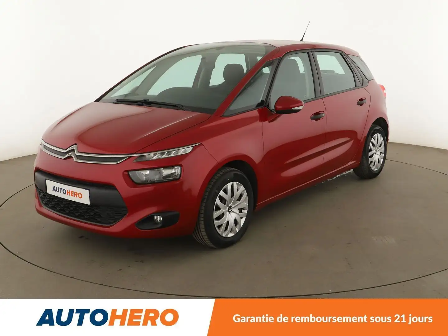 Citroen C4 Picasso 1.6 Blue-HDi Attraction Rouge - 1
