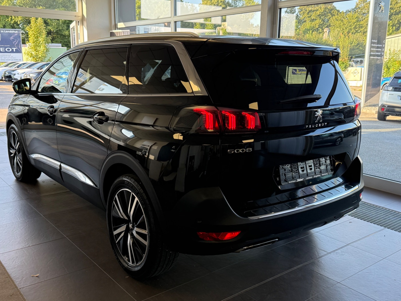Peugeot 5008 2.0 BlueHDi 180 7-Sitzer*Navi*Rückfahrkamera — photo 5
