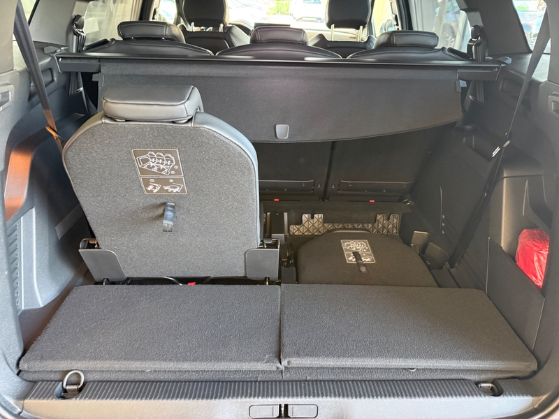 Peugeot 5008 2.0 BlueHDi 180 7-Sitzer*Navi*Rückfahrkamera — photo 11