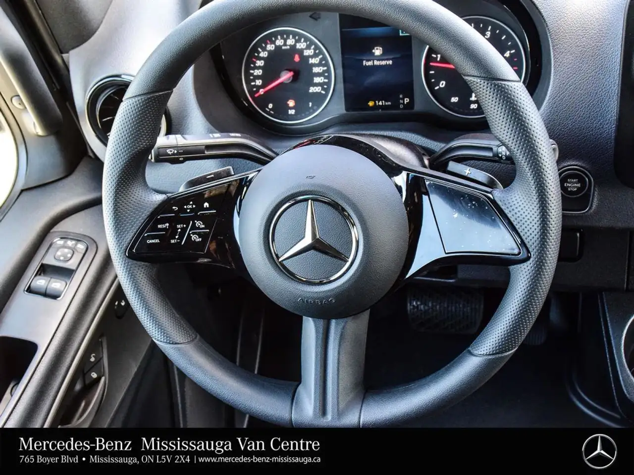 Mercedes-Benz Sprinter снимка Mercedes-Benz Sprinter