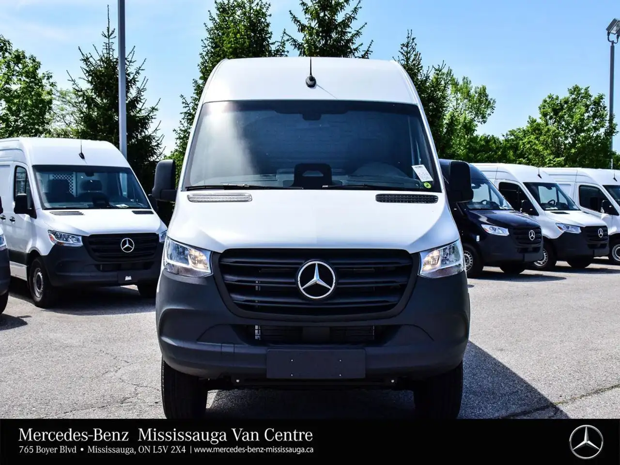 Mercedes-Benz Sprinter снимка Mercedes-Benz Sprinter