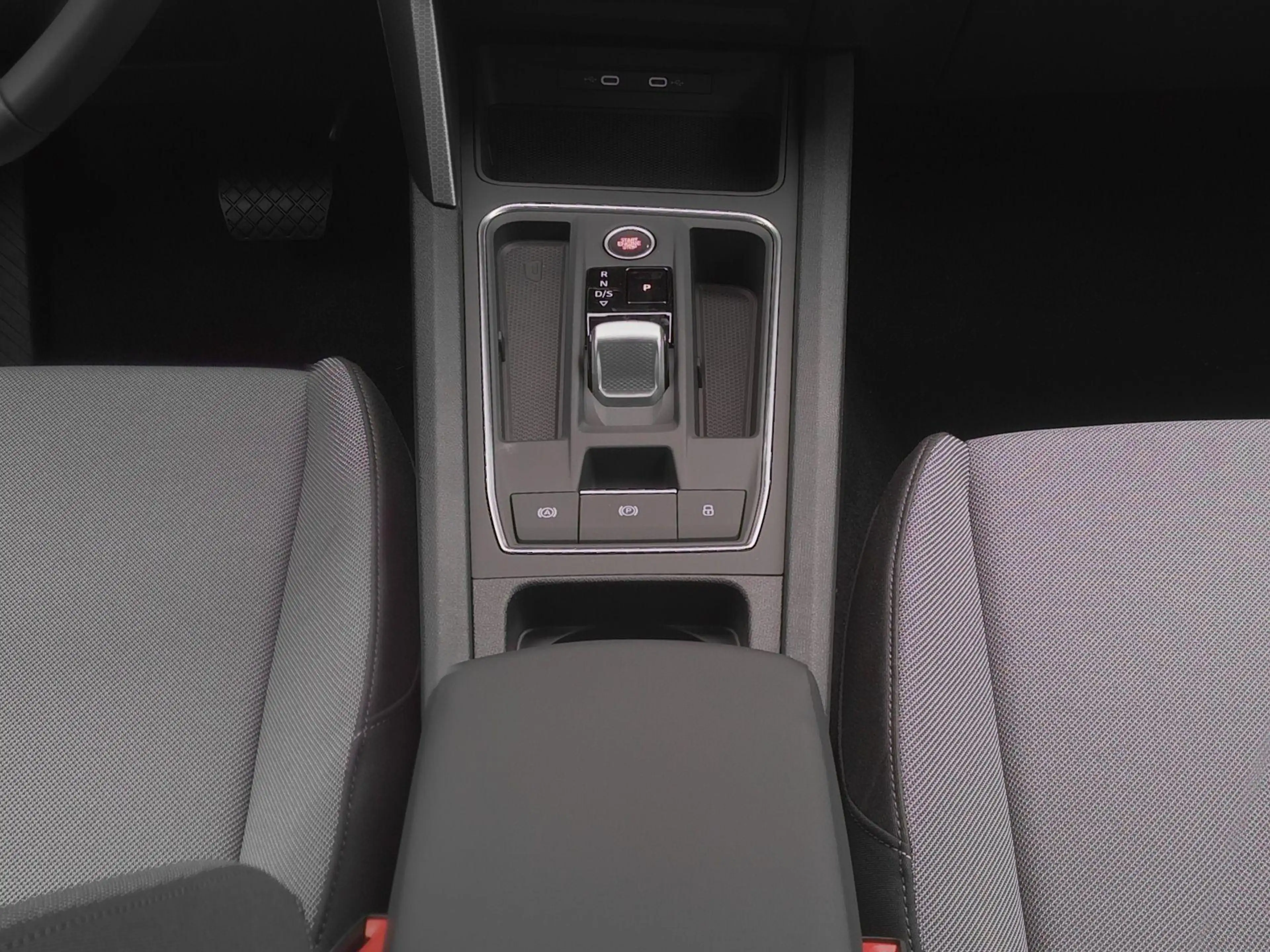 SEAT Leon Sportstourer 1.5 eTSI Style Business Intense | Lag — photo 9