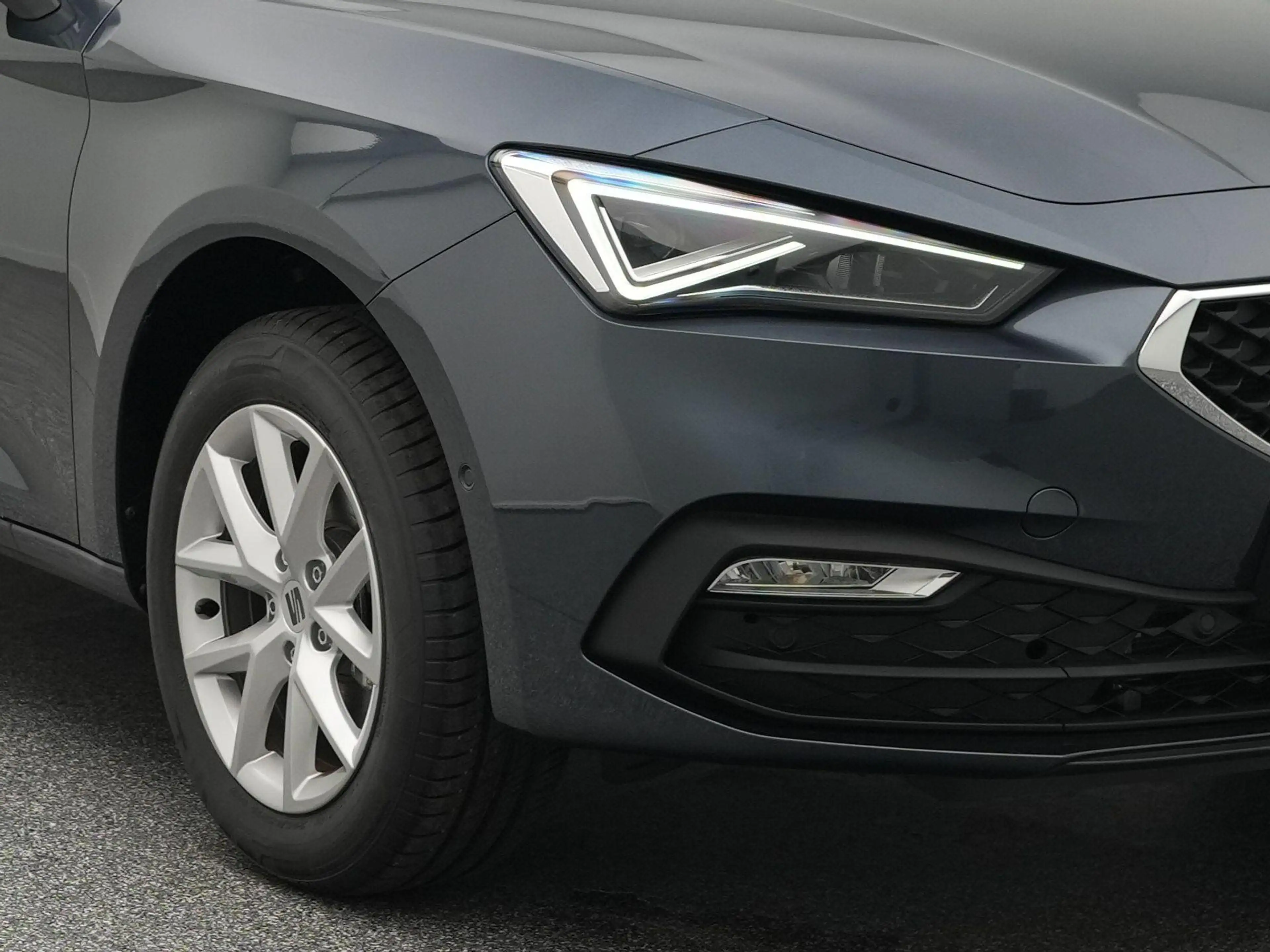 SEAT Leon Sportstourer 1.5 eTSI Style Business Intense | Lag — photo 14